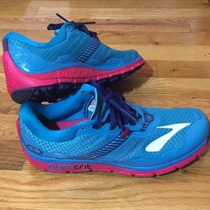 Brooks pure grit trail running shoes